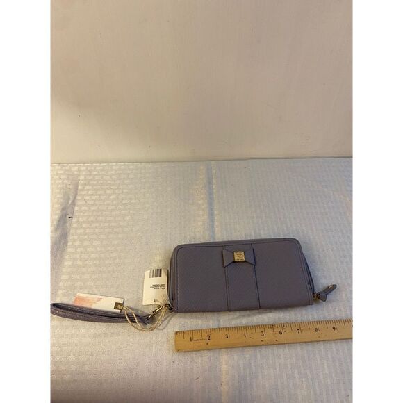 Jessica Simpson new wallet periwinkle color Corinne style 8x4” - Picture 1 of 2